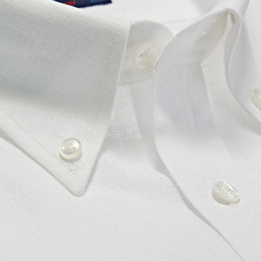 Contemporary Fit, Button Down Collar, 2 Button Cuff Shirt in a Plain White Linen