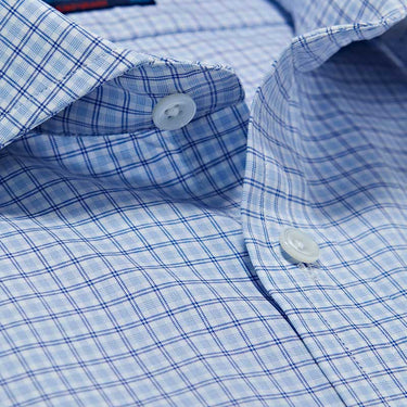 Contemporary Fit, Cutaway Collar, 2 Button Cuff Shirt in White, navy & Sky Blue Check