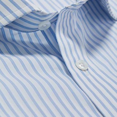 Contemporary Fit, Cutaway Collar, Two Button Cuff Light Blue Grid Stripe