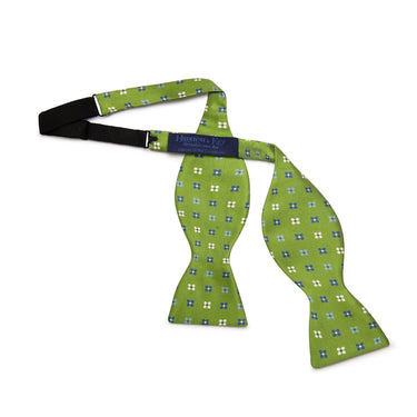 Green Floral Silk Handmade Bow Tie